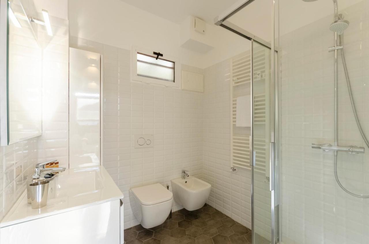 ססטרי לבאנטה Joivy Spacious Apt For 6, Near Train Station And Beach מראה חיצוני תמונה